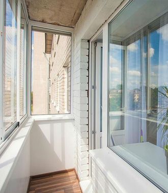 Остекление балконов в Дзержинском